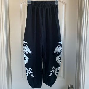 Worn once Dragon sweatsuit